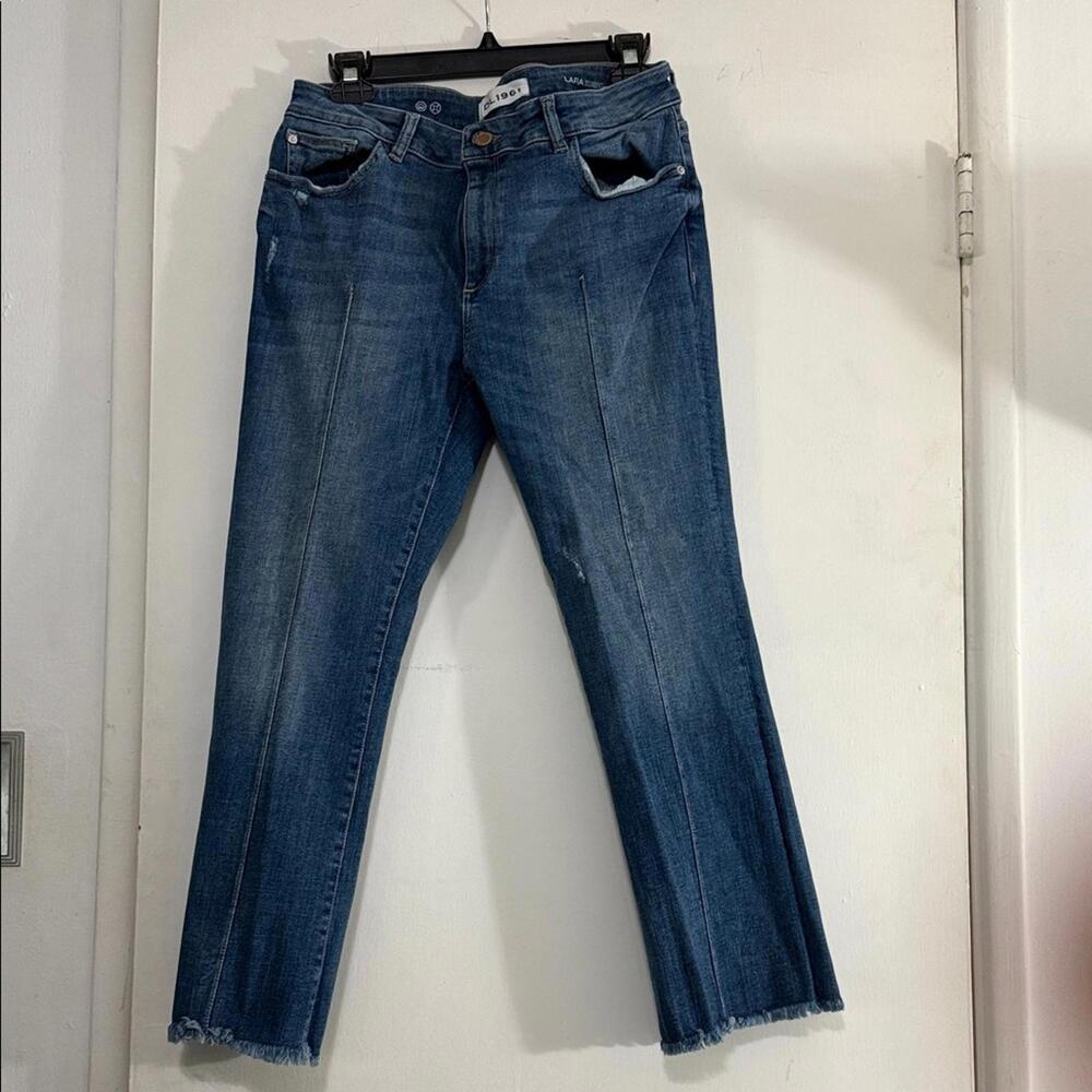 DL1961 Women's Straight Leg Blue Jeans